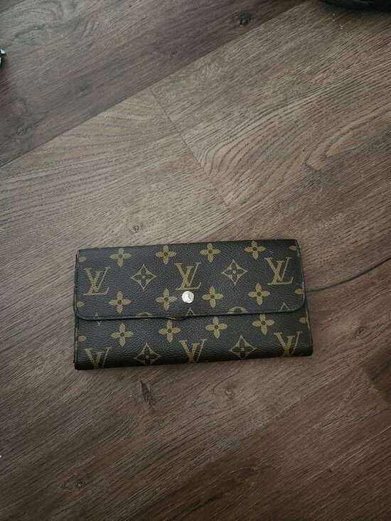 Louis Vuitton Handbags - Louis Vuitton Trifold Wallet